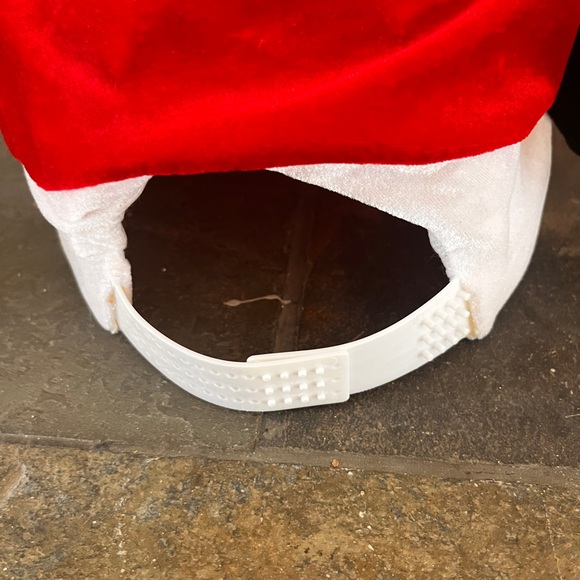 Disney Park Christmas Musical Hats Mickey and Minnie Mouse set of 2 - Picture 8 of 16